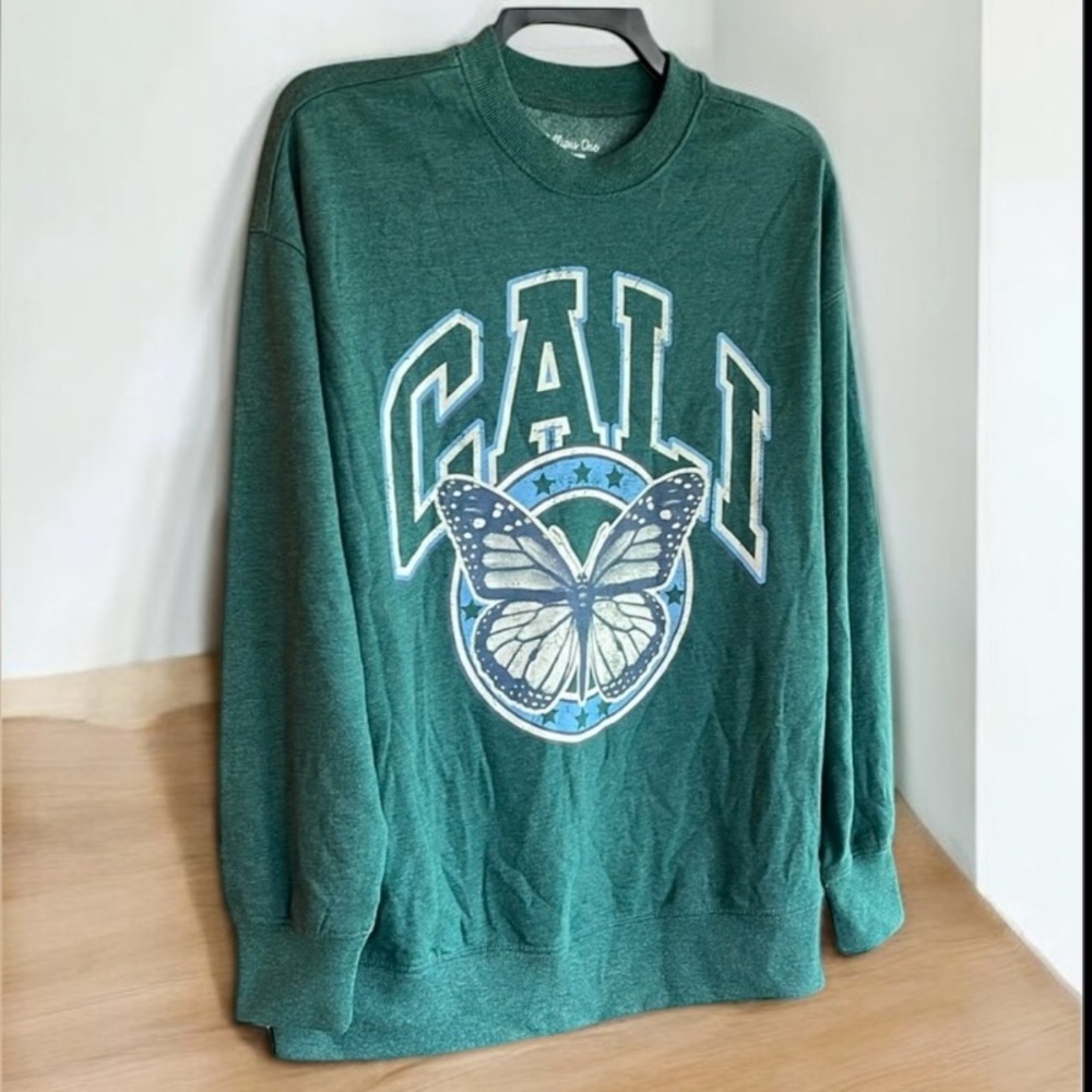 Rebellious One Crew neck sweatshirt